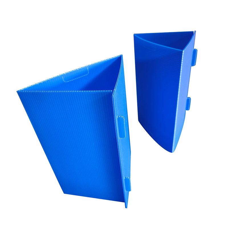 UV-stabiliserte trebeskyttere i korrugert plast